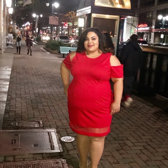 Meet your Posher, Tiffany - Picture 2 of 5